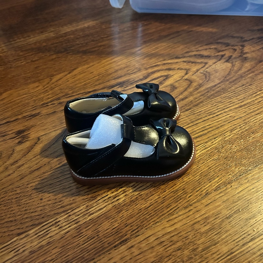 Elegant Black Kids Dress Shoes with Bow